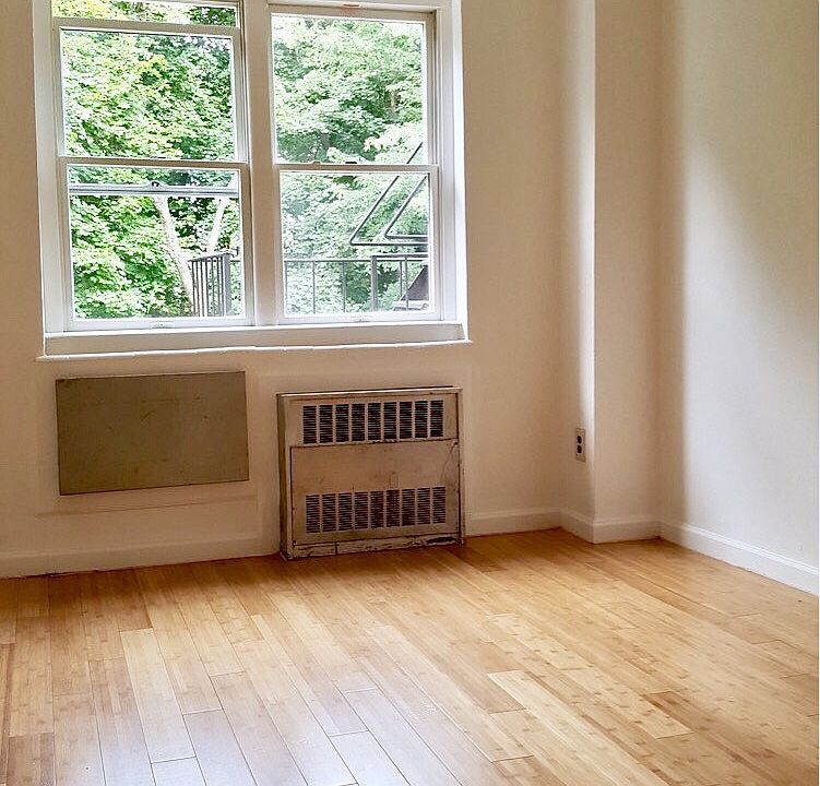 2nd image of 111 Bruce Ave APT 5G