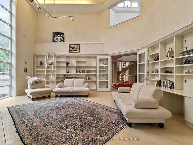 9 Flaherty Ln — Photo 16