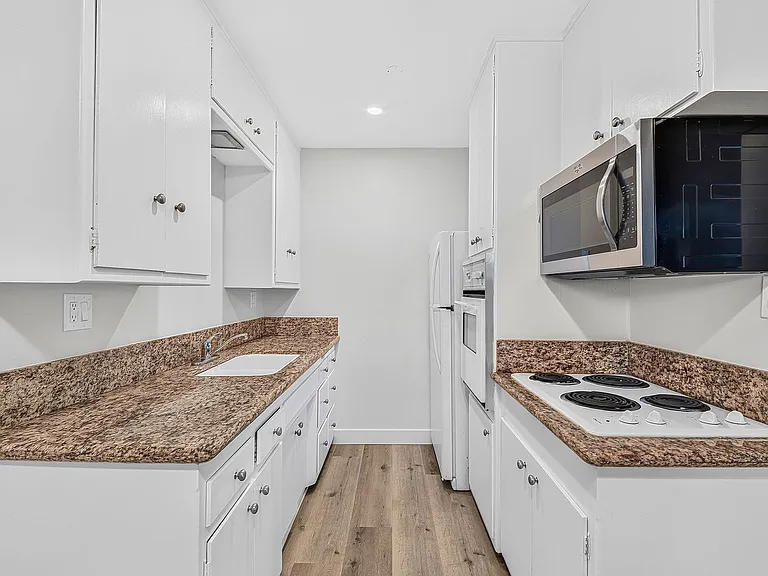 3525 E 2nd St. — Photo 9