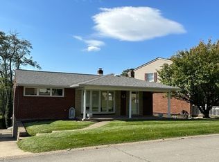 137 Bost Dr, West Mifflin, PA