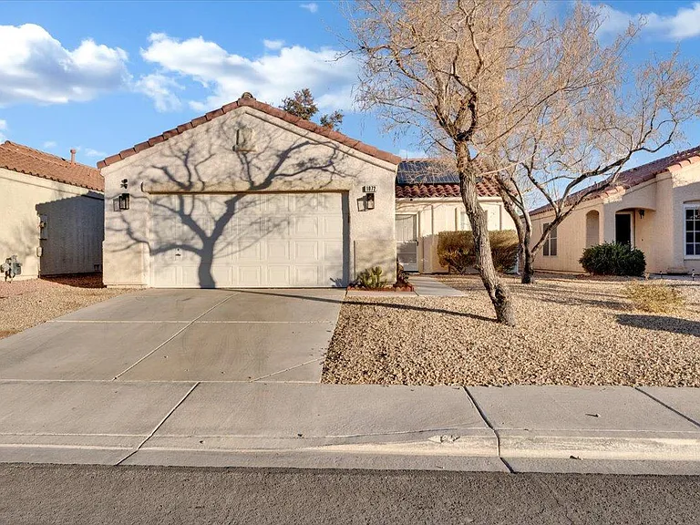 1072 Sky Rock Ct — Photo 1
