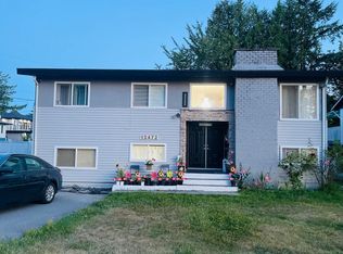 12472 100th Ave, Surrey, BC V3V 2X5