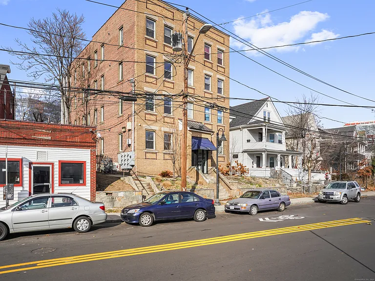 775 Atlantic St #3L — Photo 23