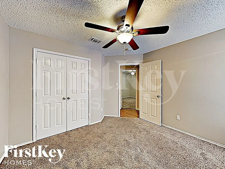 3955 Cypress Gardens Dr — Photo 12