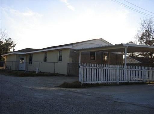 2nd image of 701 Carroll Ave