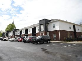 The Ammons at Asheville Highway