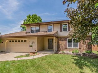 3906 1st Ave NW, Cedar Rapids, IA 52405