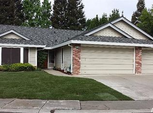 9468 Denholm Ct, Elk Grove, CA 95758