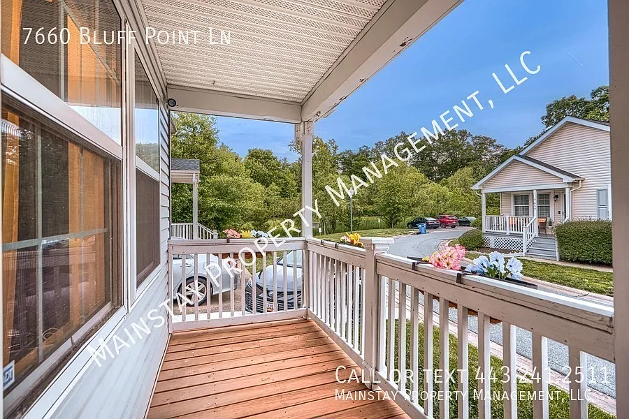 Charming 2 Bed 2 Full Bath Elkridge Home With Garage, Yard, and Front Porch! — Photo 3