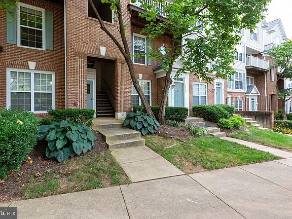 3rd image of 12779 Fair Crest Ct #8-304