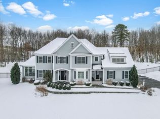 10 Wrights Farm Rd, Norfolk, MA 02056