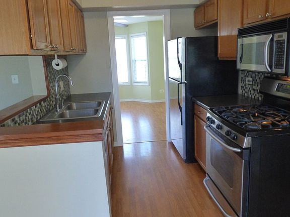 3rd image of 3200 Debra Dr