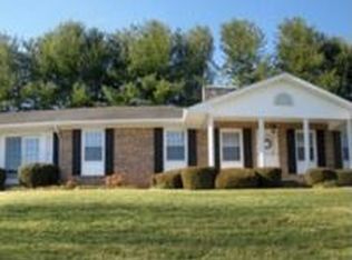 445 Hilltop Dr SW, Abingdon, VA 24210
