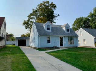 1180 Worton Blvd, Mayfield Heights, OH 44124