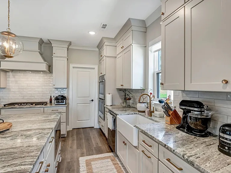 3270 Sassafras Ln — Photo 27
