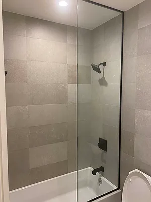 Rented by Lodger Corp | media 38