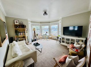 1519 5th Ave N APT 4, Seattle, WA 98109