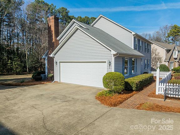 4th image of 2260 Wynbourne Dr