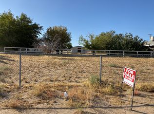 14537 Luna Rd, Victorville, CA 92392