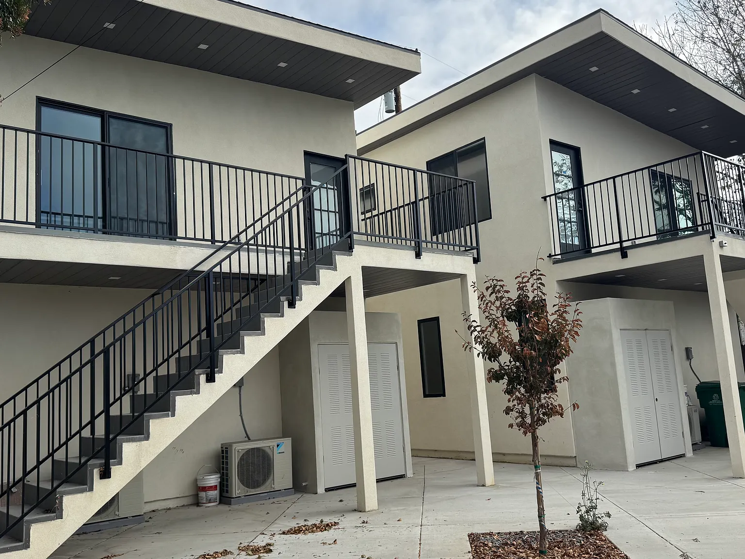 1 bed, $2,695 — Photo 1
