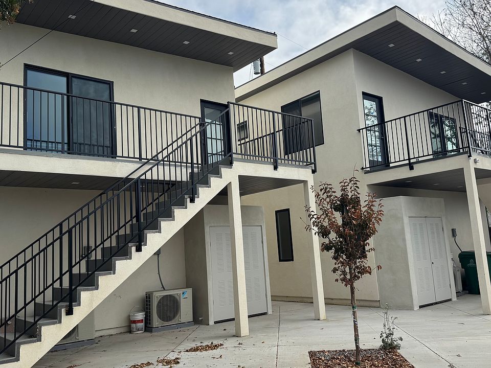 1st image of 3550 Idlewild Way #1