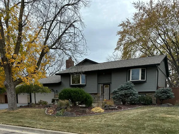 9259 W 124th St, Savage, MN 55378