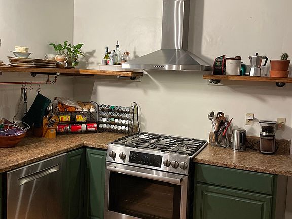 5th image of 15 Church St #1
