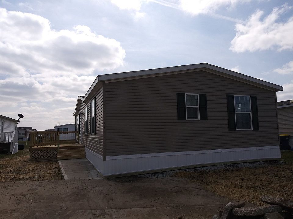 1st image of 225 Pebble Creek Dr #148