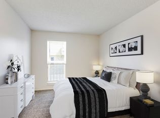 10701 Pecos St APT 409, Northglenn, CO 80234