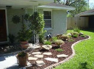 3018 Deal St, Houston, TX 77025