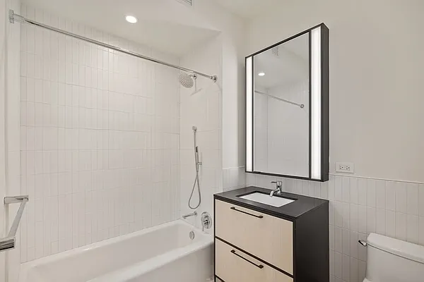 Rented by Living New York | media 6