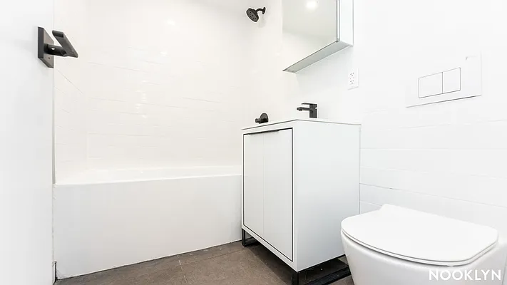 Rented by Nooklyn NYC LLC | media 4