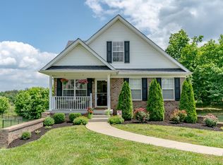 115 Jellico Dr, Coxs Creek, KY 40013