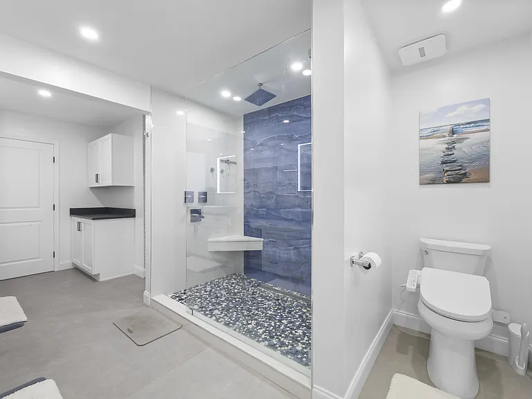 17235 Bay St — Photo 22