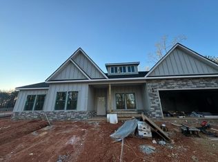 385 Smith Chapel Rd, Campobello, SC 29322