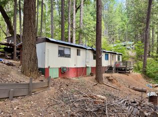 340 Lake Forest Dr, Trinity Center, CA 96091