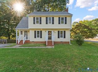 5216 Reids Pointe Rd, Glen Allen, VA 23060