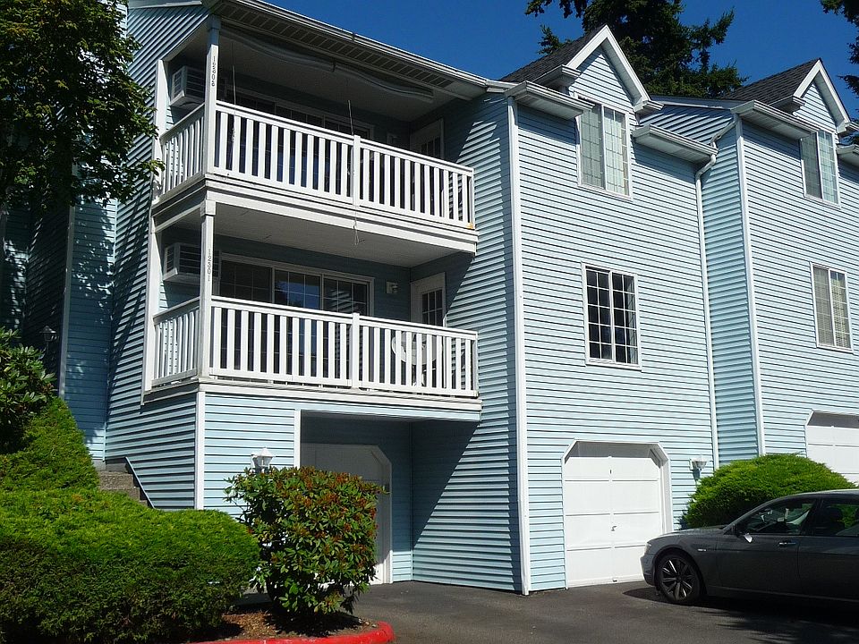 1st image of 12301 SE 41st Ln