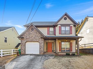 1122 4th St, Stone Mountain, GA 30083