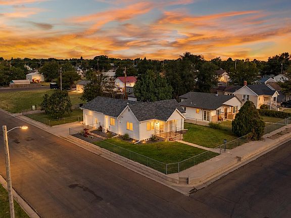2nd image of 201 Elm Ave