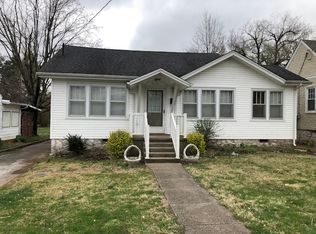 912 Nutwood St, Bowling Green, KY 42103