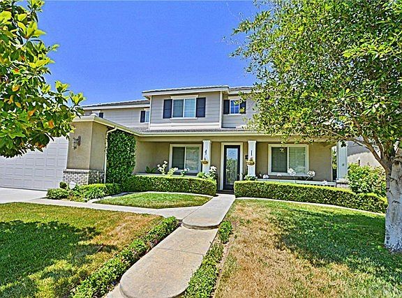 3rd image of 27955 Watermark Dr