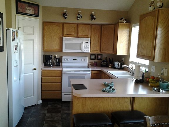 3rd image of 1454 W 2500 S