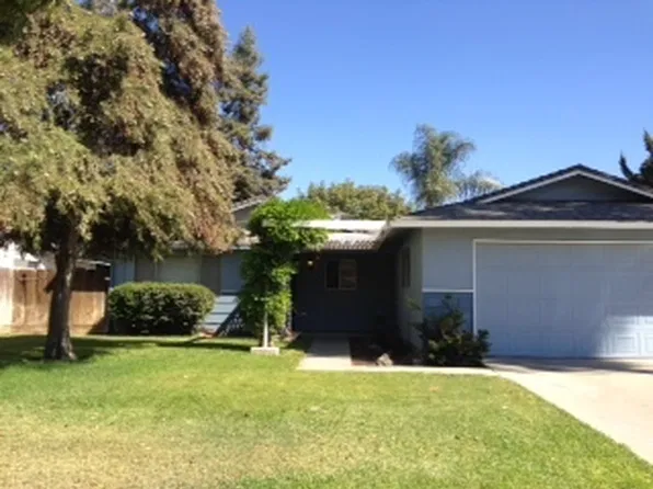 716 S Mark St, Tulare, CA 93274