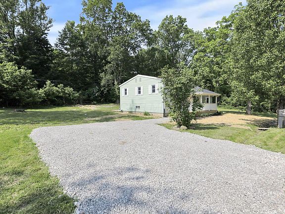 4th image of 5285 Elfin Ct NE
