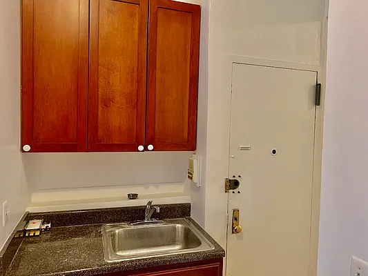 Rented by Corcoran | media 7