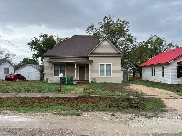 505 Cowan St, Mart, TX 76664