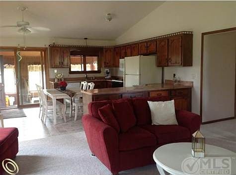 View form Gr into Kitchen