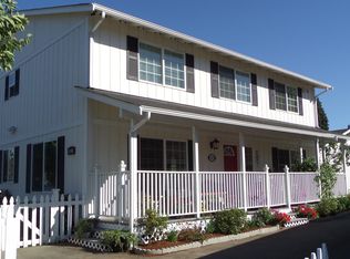 2821 NE 16th St, Renton, WA 98056