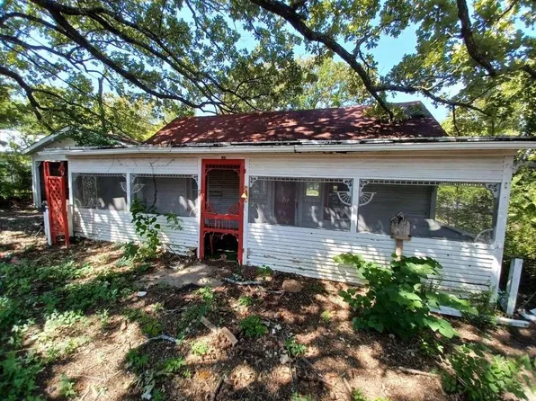 108 N Branch St, Bells, TX 75414